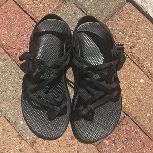 Chaco WOMEN'S ZX/2 CLASSIC Black Size 8 Wide (obo)